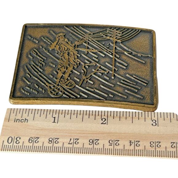 Vintage Electric Power Lineman in Snowshoes‎ Snow Storm Brass Belt Buckle 1970's - Picture 8 of 8